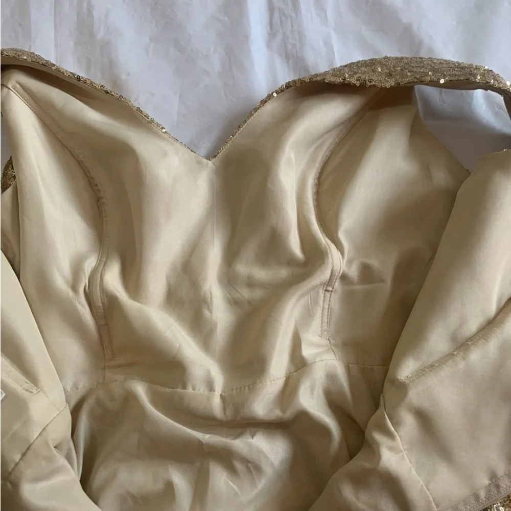 Custom  made gold dress womans - Picture 5 of 12